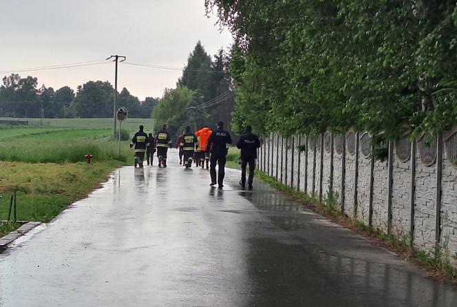 Najpierw zaginą syn, a matka zniknęła dzień później. Trwają policyjne poszukiwania