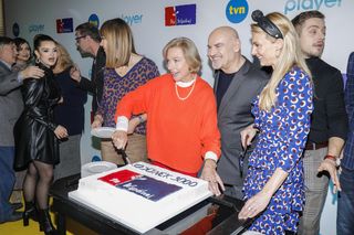 Gwiazdor Na Wspólnej zaatakowany przez fankę! Niech pan już przestanie chlać!