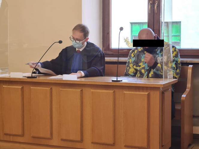 Przemyśl. Pitbull zagryzł Kamnila na śmierć. Ruszył proces właściciela psa [ZDJĘCIA]