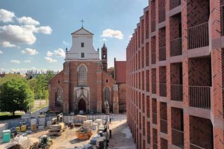 Apartamentowiec Bernardyńska 4