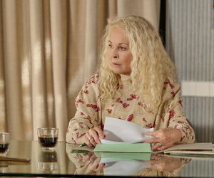 Hebel pakuje się w aferę z wdową, która może kosztować go miliony.