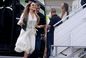 Jennifer Lopez wylądowała w Polsce! Rozdawała autografy otoczona przez ochroniarzy