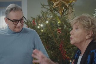 M jak miłość odc. 1857. Barbara (Teresa Lipowska),  Jacek (Robert Gonera)