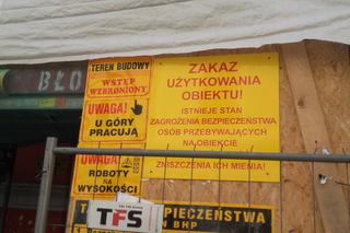 Chcą im zabrać dzieci, bo kamienica w centrum Wrocławia, w której mieszkają jest w remoncie [ZDJĘCIA, AUDIO]