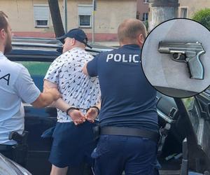 Wpadł z bronią na stację benzynową i sterroryzował pracowników! Zaskakująca prawda o przestępcy