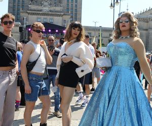 Parada Równości w Warszawie zablokowana. Szokujące sceny!