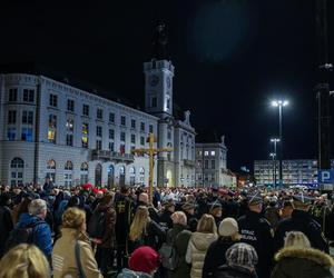 Centralna Droga Krzyżowa 2024 w Warszawie