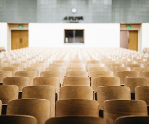 Nowa uczelnia powstała w Warszawie. Jakie kierunki czekają na studentów?