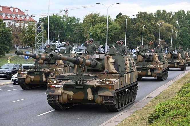 Zamknęli cztery mosty i kilkadziesiąt ulic. Próba generalna przed Świętem Wojska Polskiego