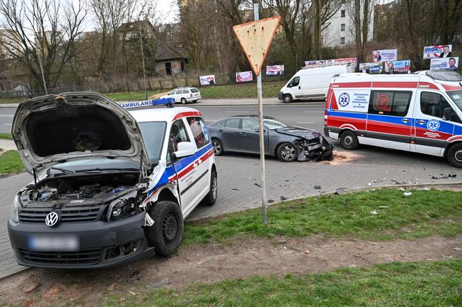 Wypadek karetki w Szczecinie