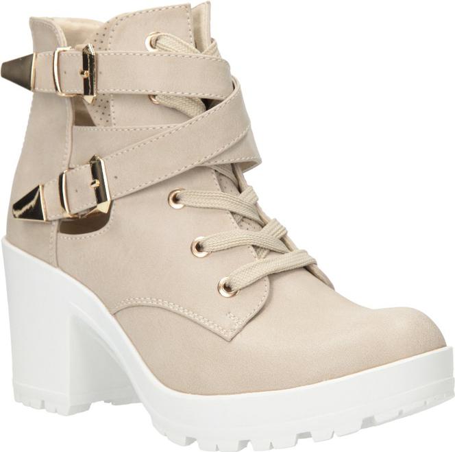 Najbardziej STYLOWE BUTY na WIOSNĘ 2015