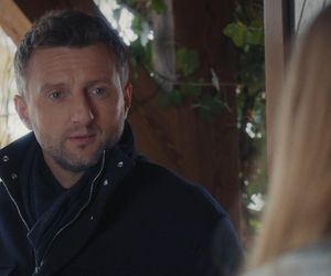 M jak miłość odc. 1869. Hania (Wiktoria Basik), Bartek (Arkadiusz Smoleński)