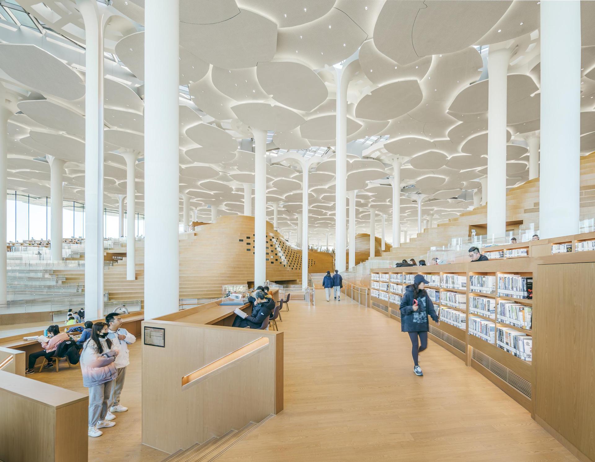 Snøhetta  - wnętrza biblioteki w Pekinie
