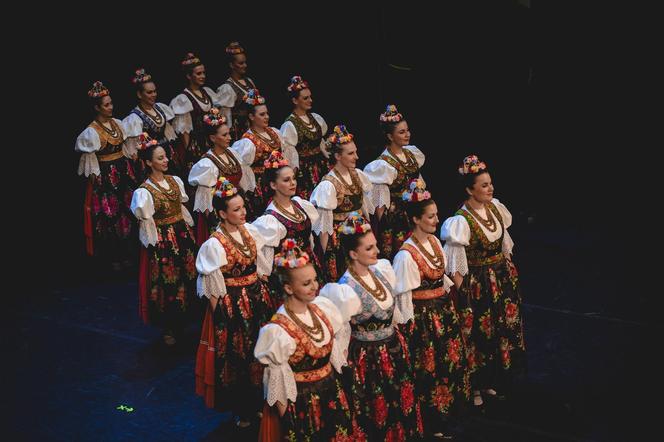 Zespół Pieśni i Tańca „Śląsk" wystąpił w Teatrze Śląskim im. S. Wyspiańskiego w Katowicach