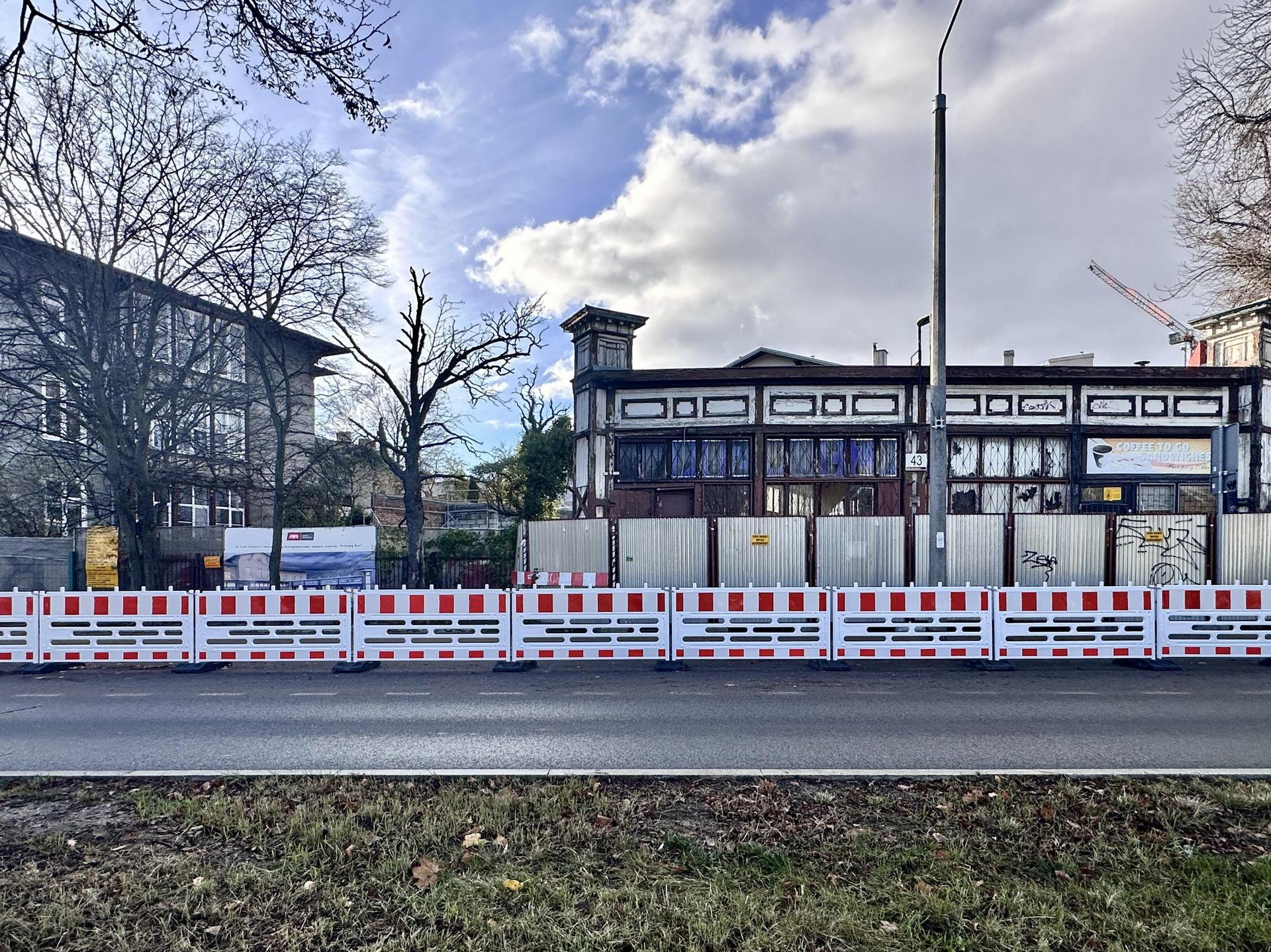 Budynek dawnej kawiarni przy al. Zwycięstwa 43a w Gdańsku