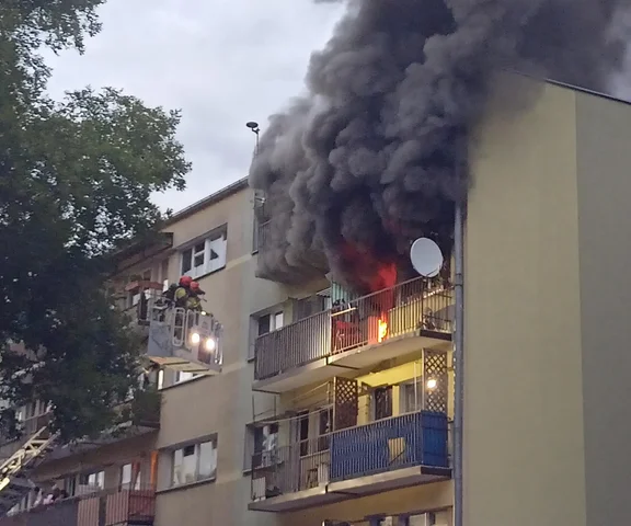 Tragiczny pożar na Kozinach. Jedna osoba nie żyje