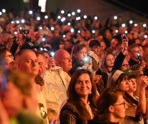 Występ Juli Wieniawy w Sopocie podzielił fanów. Nie brakuje głosów krytki