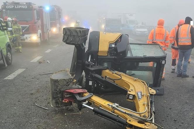 Kolizja za kolizją na S5 koło Leszna. Na wysokości Lipna w gęstej mgle wpadają na siebie samochody