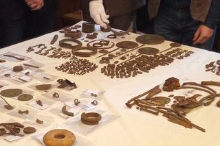 W Toruniu pokazano magiczne odkrycie archeologiczne! Czy można mówić o skarbie?