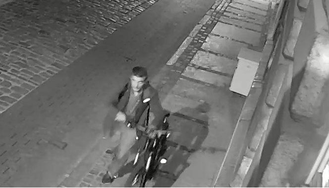 Policja poszukuje złodzieja roweru z Poznania