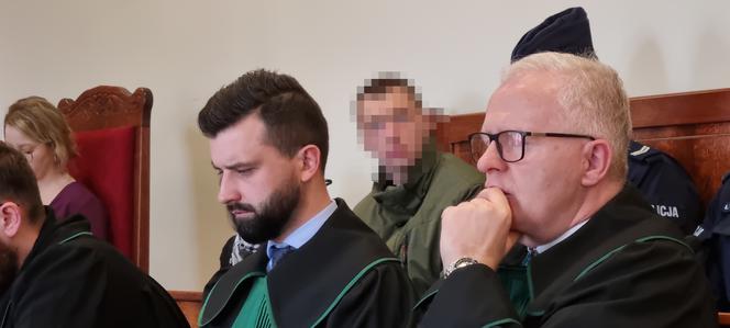 Wysadzili w powietrze dom nowożeńców z Sosnowa. Teraz tłumaczą się przed sądem