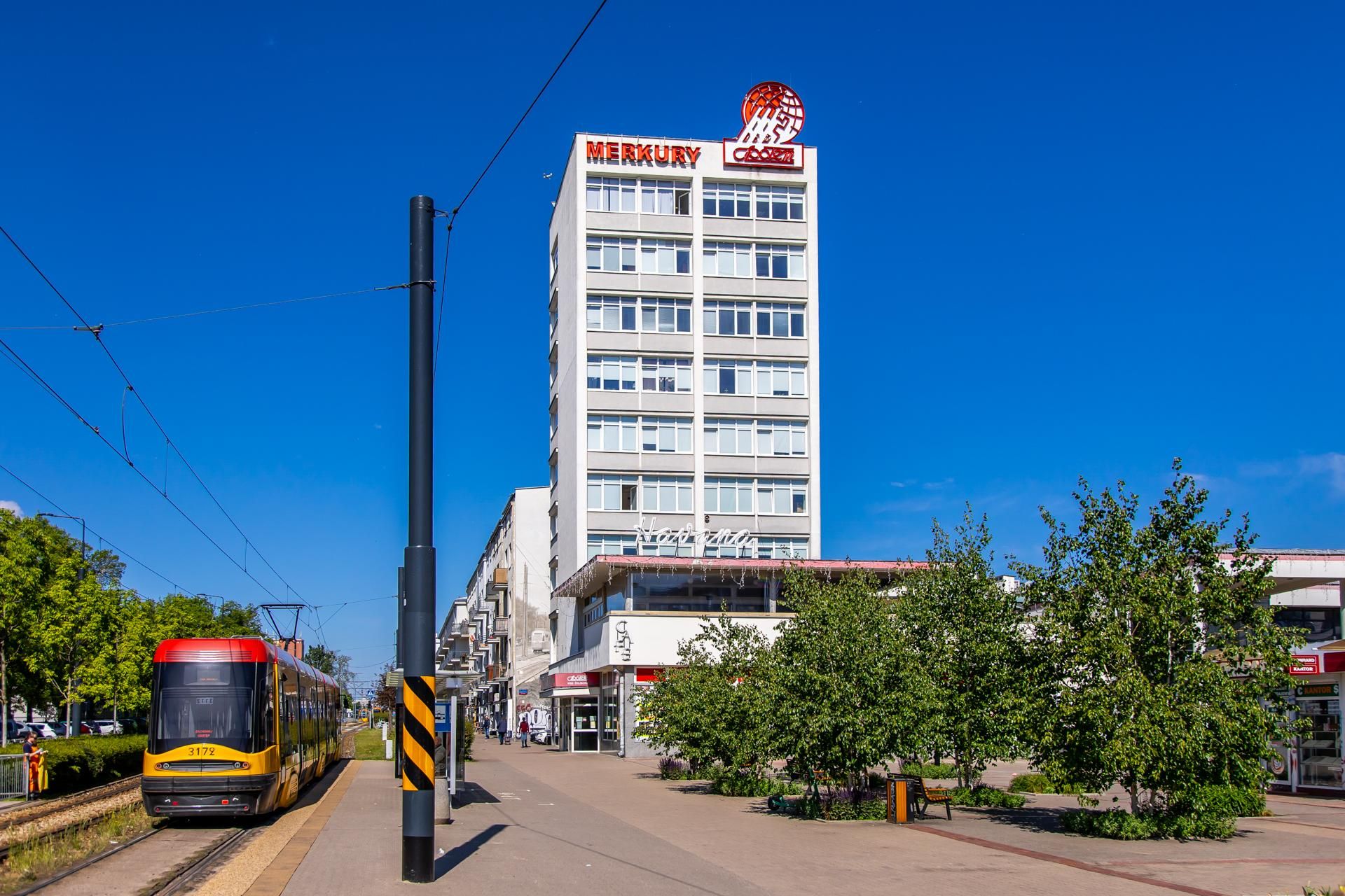 Dom Handlowy Merkury w Warszawie