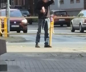 Atak nożownika przed domem dziecka w Chorzowie