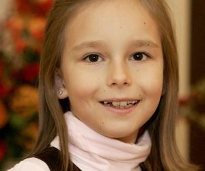 Dokładnie 20 lat temu wyemitowano 1. odcinek serialu Niania. Tak dziś wyglądają bohaterowie