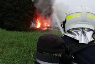 Pożar ciężarówki na DK 10 w Makowiskach [ZDJĘCIA]