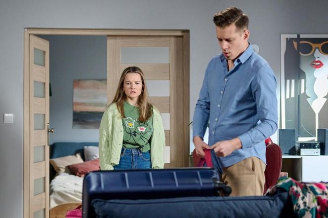 Na Wspólnej odc. 3779: Kasia (Julia Chatys), Darek Żbik (Michał Mikołajczak)