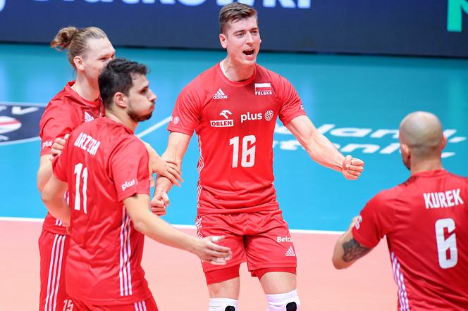 Polska – Iran RELACJA NA ŻYWO: Polska świetnie rozpoczyna mecz z Iranem. Pierwszy set w kieszeni [WYNIK, SKŁADY]