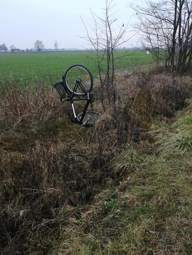 Samochód potrącił rowerzystę! Mężczyzna NIE ŻYJE