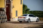 Hybrydowa Toyota Camry 2019
