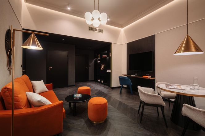 Mövenpick Grand Hotel