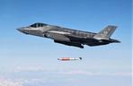 F-35 podczas zrzutu bomby B61-12