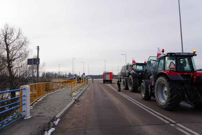 Protest rolników w Podlaskiem. Ciągniki blokują drogi w całym województwie! 