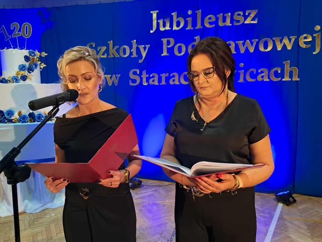 Szkoła Podstawowa nr 1 w Starachowicach ma już 120 lat. Zobaczcie zdjęcia z uroczystości