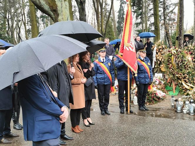 Pogrzeb znanego łódzkiego dziennikarza. Pochowano Piotra Wesołowskiego