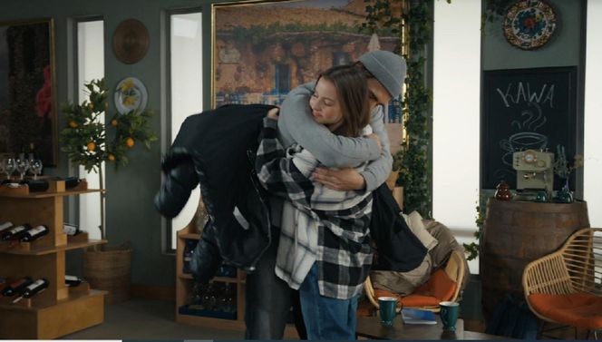 Barwy szczęścia, odcinek 3173. Romeo (Jacek Tyszkiewicz), Ewa (Gabriela Ziembicka)