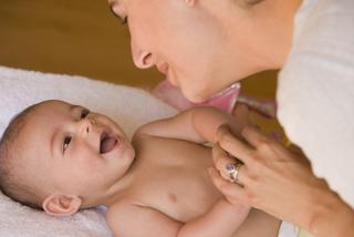 Higiena niemowlaka: 3 zasady, które warto stosować