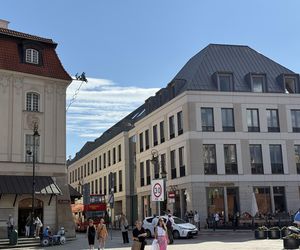 Biurowiec Plac Zamkowy w Warszawie
