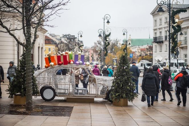 Montaż iluminacji świątecznej w Warszawie