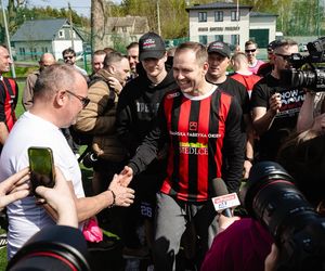 Akcja Zagraj w piłkę z Karolem Nawrockim 