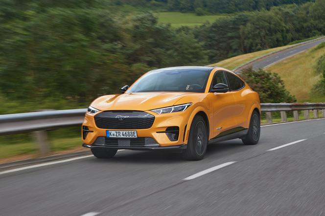 Tak szybkiego Forda u nas nie było! Ford Mustang Mach-E GT w Polsce - CENA