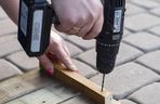 DIY: taca ze starych desek – instrukcja wykonania (2)