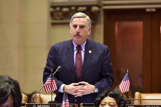 Posłowie chcą uwalniać morderców