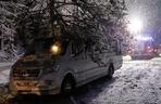 Atak zimy w warmińsko-mazurskim. Intensywne opady śniegu powodem wielu kolizji i wypadków [ZDJĘCIA]