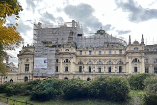 Remont Teatru im. J. Słowackiego w Krakowie odmieni nie tylko jego wygląd, obiekt przejdzie termomodernizację