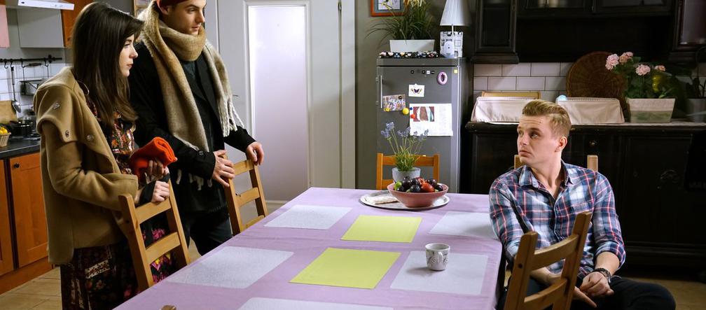 Barwy szczęścia. Dom Pyrków. Hubert, Agata i Paweł w kuchni