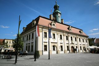 Ma rynku w Rawiczu będzie więcej zieleni